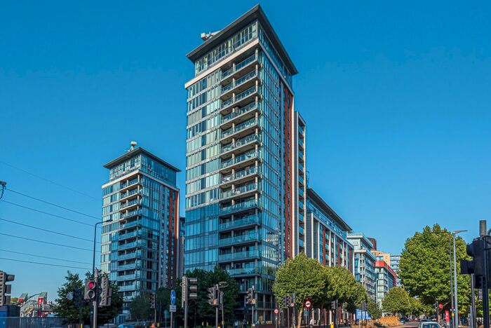 3 Bedroom Flat To Rent In Alaska Apartments, Western Gateway, London, E16