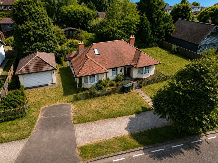 3 Bedroom Detached Bungalow For Sale In Churchfield Way, Wye, TN25
