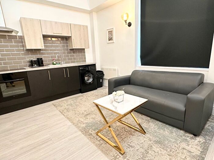 1 Bedroom Flat To Rent In - St. Johns North, Wakefield, WF1