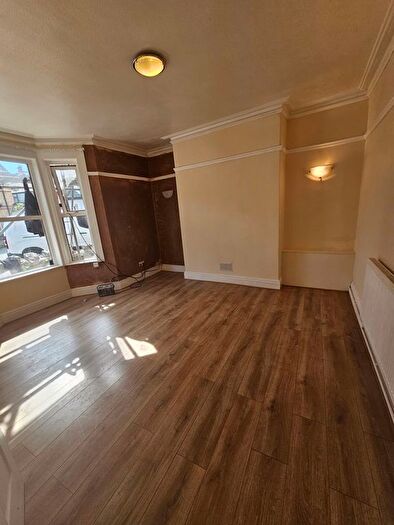 5 Bedroom Terraced House To Rent In Grove Road, Colwyn Bay, LL29