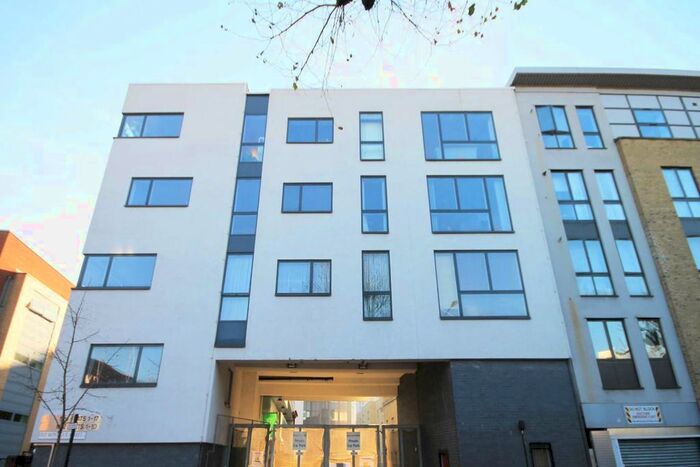 Studio To Rent In Kings Arms Court, London, E1