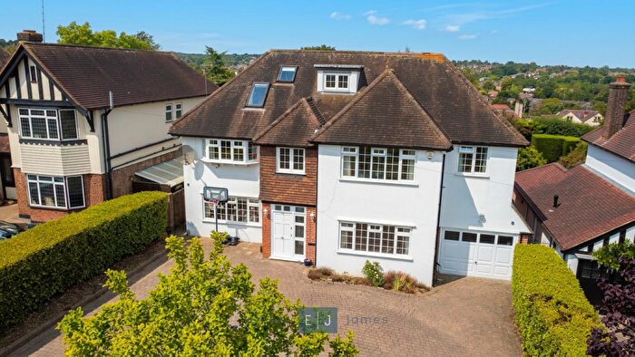 5 Bedroom Detached House To Rent In Hillcrest Road, Loughton, IG10