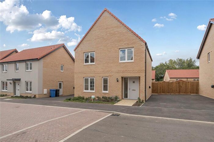 4 Bedroom Detached House To Rent In Crossbow Avenue, Sudbury, Essex, CO10