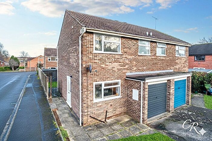 3 Bedroom Semi Detached House For Sale In Windyridge Gardens, Wymans Brook, GL50