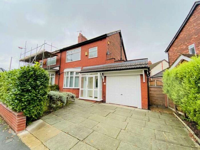 3 Bedroom Semi-Detached House To Rent In Egerton Road North, Heaton Chapel, Stockport, SK4