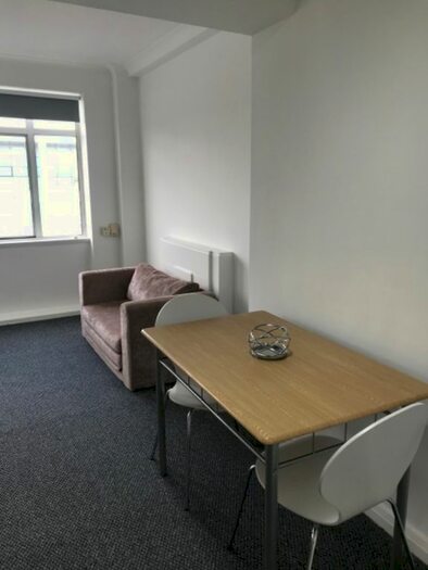 1 Bedroom Flat To Rent In Euston Road, London, NW1