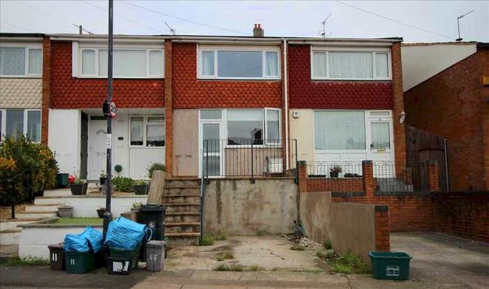 2 Bedroom Terraced House To Rent In St Aidans Road, St George, St George, BS5