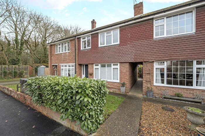 3 Bedroom Terraced House For Sale In Woking, Surrey, GU22