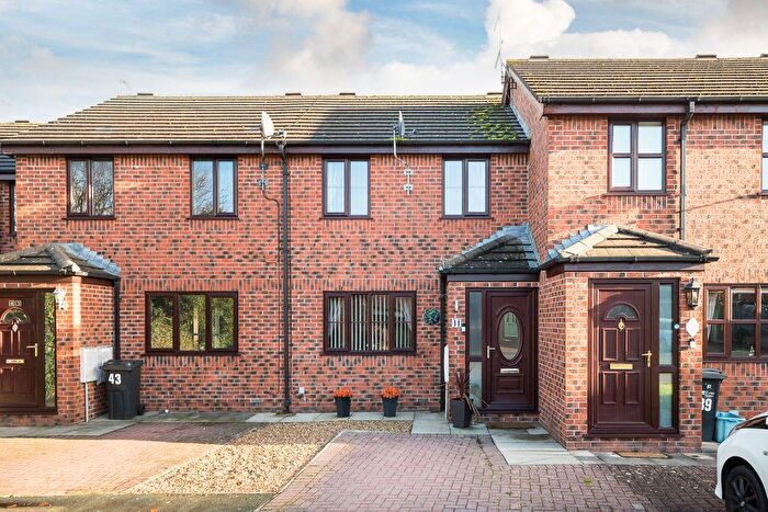 2 Bedroom Terraced House For Sale In Hill Top Close, Deeside, CH5