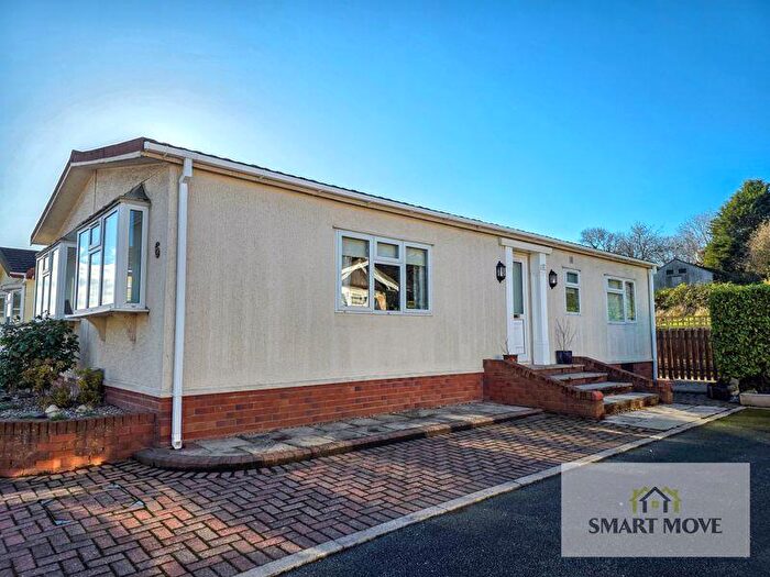 2 Bedroom Park Home For Sale In Meadow Park, Plox Brow, Tareton, Preston, PR4
