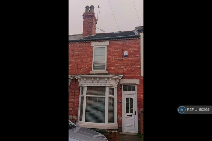 2 Bedroom Terraced House To Rent In Victoria Road, Worksop, S80