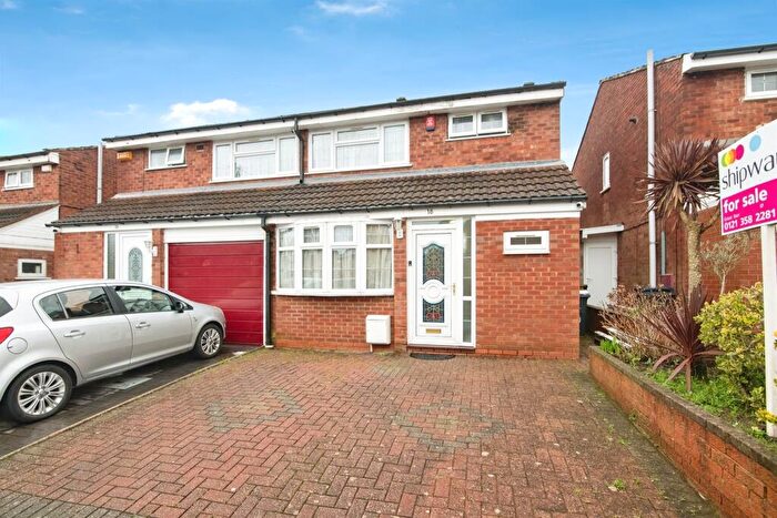4 Bedroom Semi Detached House For Sale In Townley Gardens, Aston, Birmingham, B6