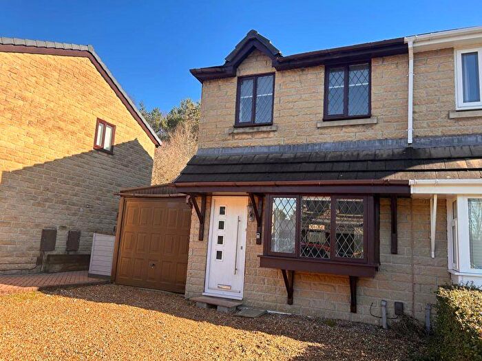 3 Bedroom Semi-Detached House To Rent In Hypatia Street, Bolton, BL2