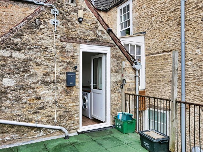 1 Bedroom Apartment To Rent In Long Street, Tetbury, GL8