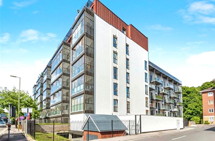 1 Bedroom Apartment For Sale In Farnborough Road, Farnborough, GU14