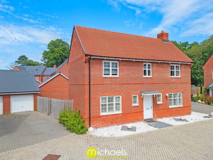 4 Bedroom Detached House For Sale In St Michaels Close, Colchester, CO4