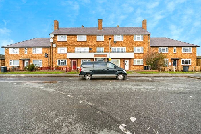 2 Bedroom Flat For Sale In Lovell Road, Bedford, Bedfordshire, MK42
