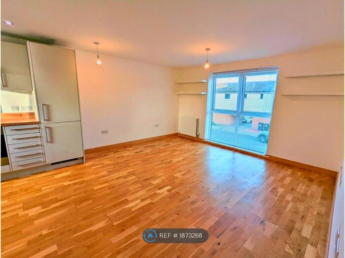 1 Bedroom Flat To Rent In Olympia Way, Whitstable, CT5