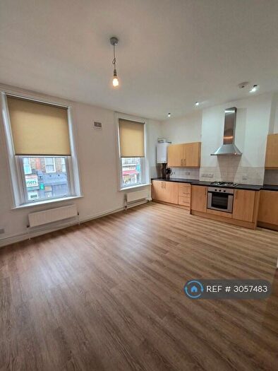 1 Bedroom Flat To Rent In Lower Clapton Road, London, E5