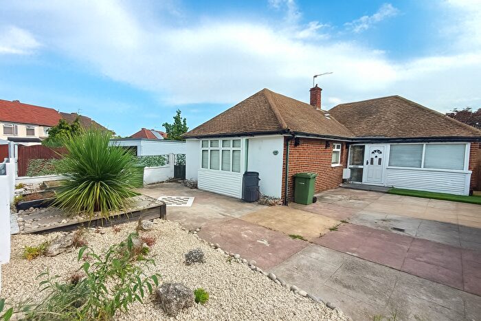 3 Bedroom Detached Bungalow To Rent In Coleridge Road, Romford, RM3