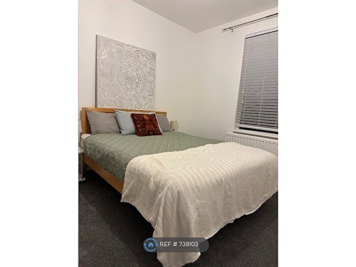 1 Bedroom Flat To Rent In Linden Crescent, Folkestone, CT19