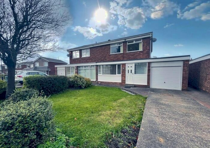 3 Bedroom Property To Rent In Stirling Drive, North Shields, NE29
