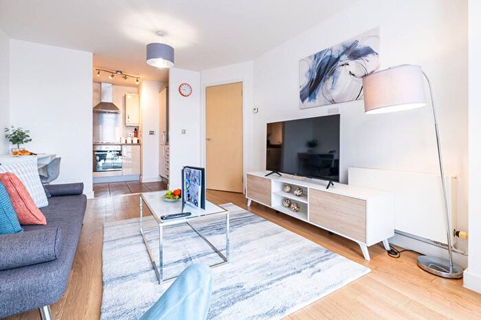 1 Bedroom Flat To Rent In Central Milton Keynes, MK9