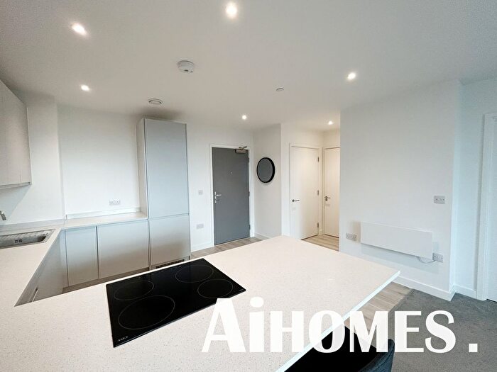 2 Bedroom Flat To Rent In Wharf End, Trafford Park, Manchester, M17