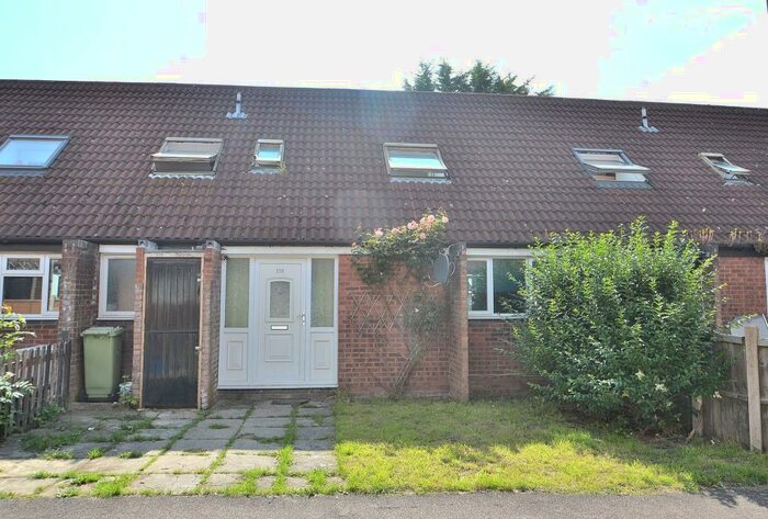 3 Bedroom Terraced House To Rent In Langcliffe Drive, Heelands, MK13