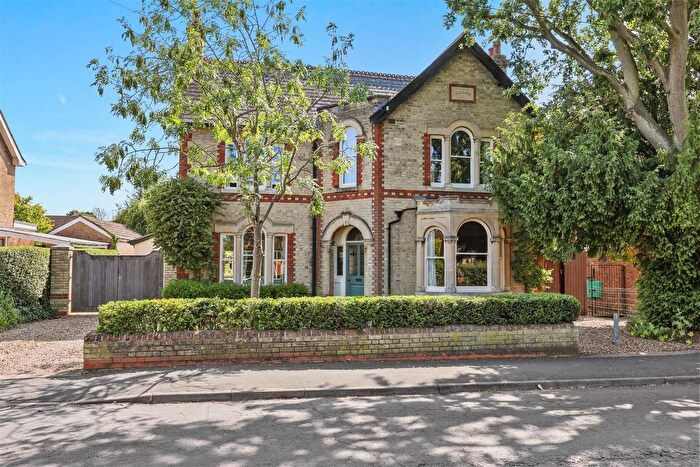 4 Bedroom Detached House For Sale In Impington Lane, Impington, CB24