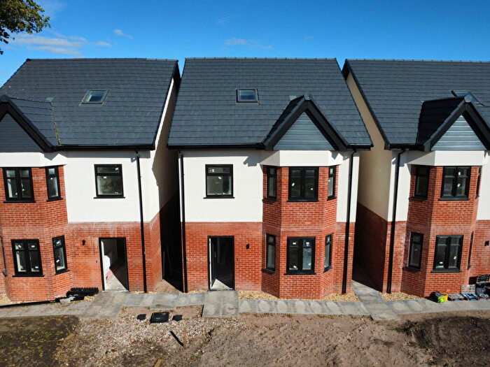 4 Bedroom Detached House For Sale In Cedar Gardens, Southport, PR8