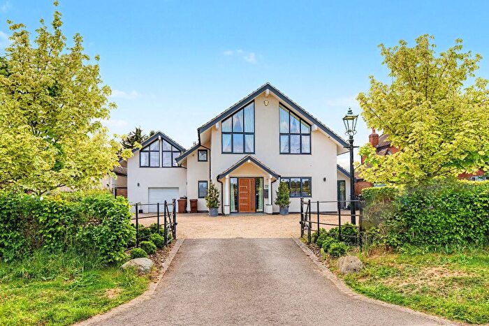 5 Bedroom Detached House For Sale In Gidley Way, Horspath, OX33