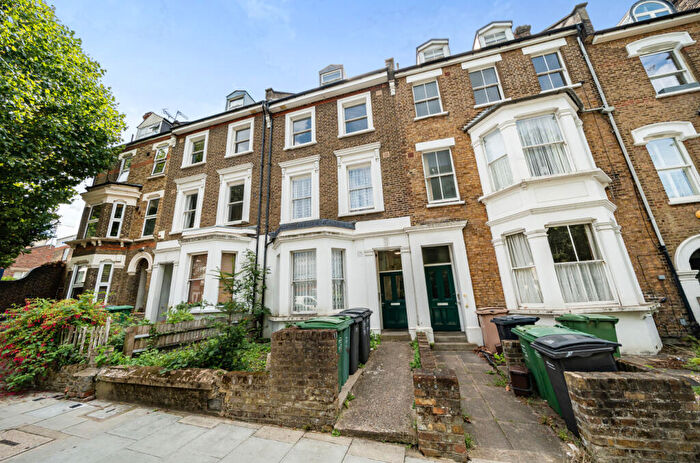 2 Bedroom Apartment To Rent In Iverson Road, West Hampstead, London, NW6