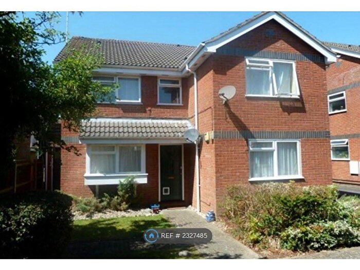 1 Bedroom Flat To Rent In Lynwood Lodge, Dunstable, LU6