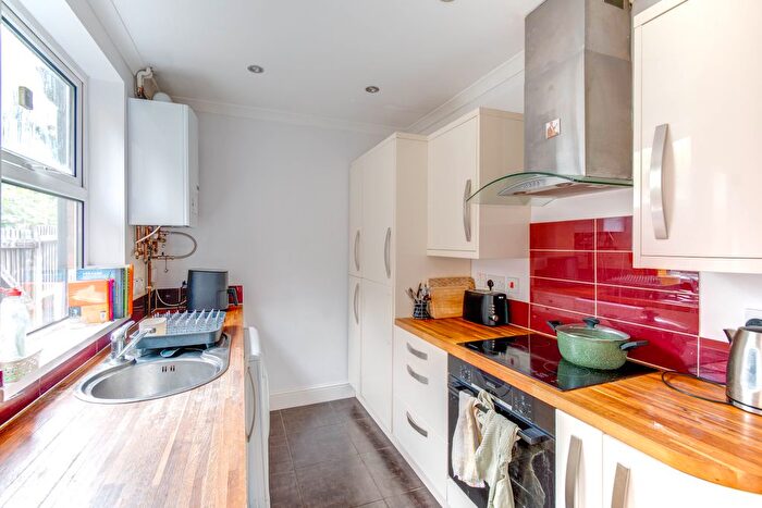 2 Bedroom Terraced House To Rent In Warwards Lane, Birmingham, West Midlands, B29