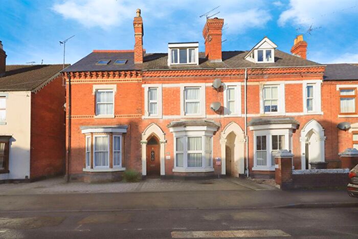 4 Bedroom Terraced House For Sale In Lorne Street, Kidderminster, DY10