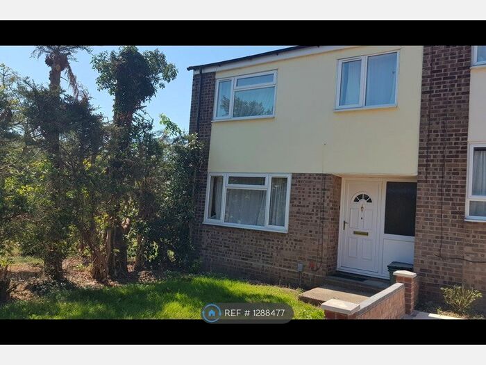 1 Bedroom Property To Rent In Macbeth Close, Colchester, CO4