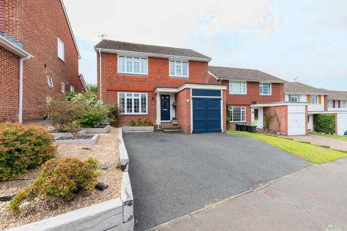 4 Bedroom Detached House To Rent In Kiln Lane, Lindfield, Haywards Heath, RH16
