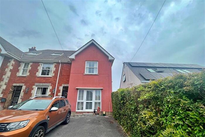 1 Bedroom Flat To Rent In Swanage, BH19