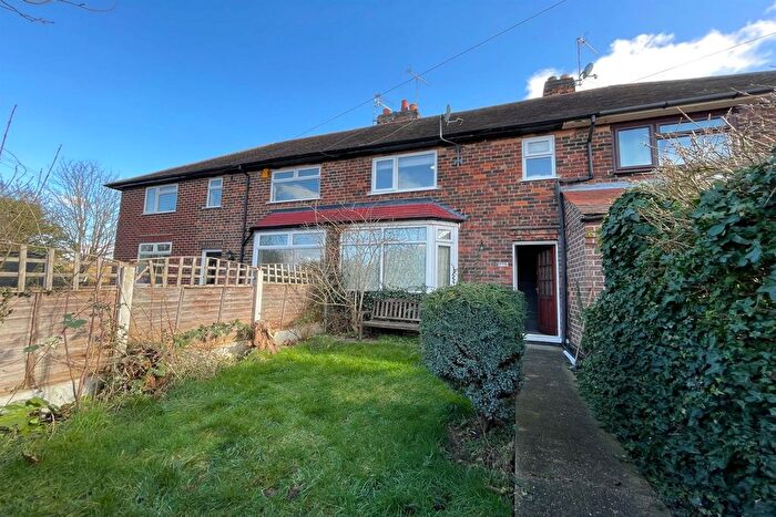 2 Bedroom Terraced House To Rent In Meadow Lane, Attenborough, NG9