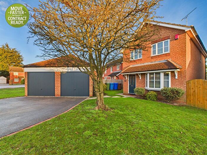 3 Bedroom Detached House For Sale In Nursery Court, Brough, HU15