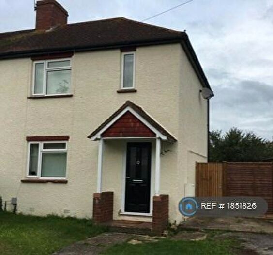 4 Bedroom End Of Terrace House To Rent In Canterbury Road, Guildford, GU2