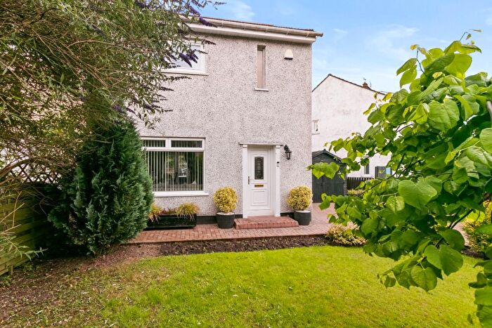 2 Bedroom Semi-Detached House For Sale In Kirkpatrick Crescent, Alexandria, West Dunbartonshire, G83