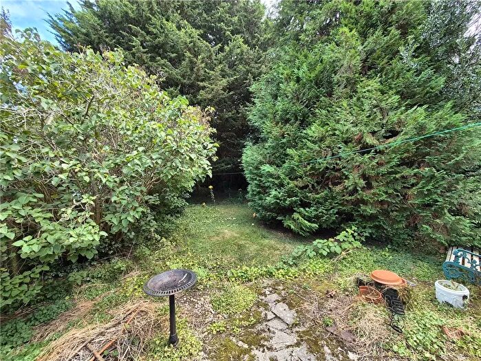 2 Bedroom Bungalow To Rent In West Drayton Road, Uxbridge, UB8