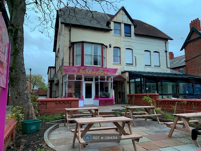 1 Bedroom Flat To Rent In Wood Street, Lytham St. Annes, FY8