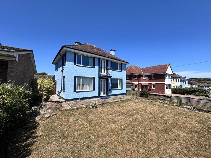 4 Bedroom Detached House For Sale In Exeter Road, Dawlish, EX7