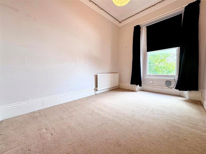 2 Bedroom Apartment To Rent In Hanbury Road, Bristol, BS8