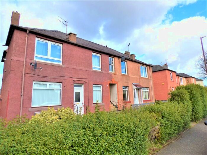 2 Bedroom Flat To Rent In Stenhouse Place East, Stenhouse, Edinburgh, EH11