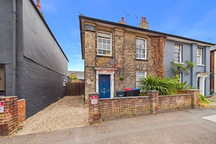 2 Bedroom Semi-Detached House For Sale In High Street, Kelvedon, CO5