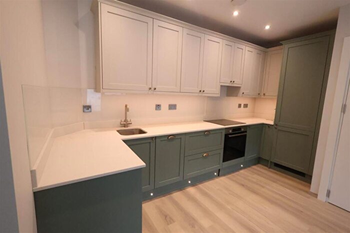 2 Bedroom Apartment To Rent In Highfield House, Headless Cross Drive Redditch, B97